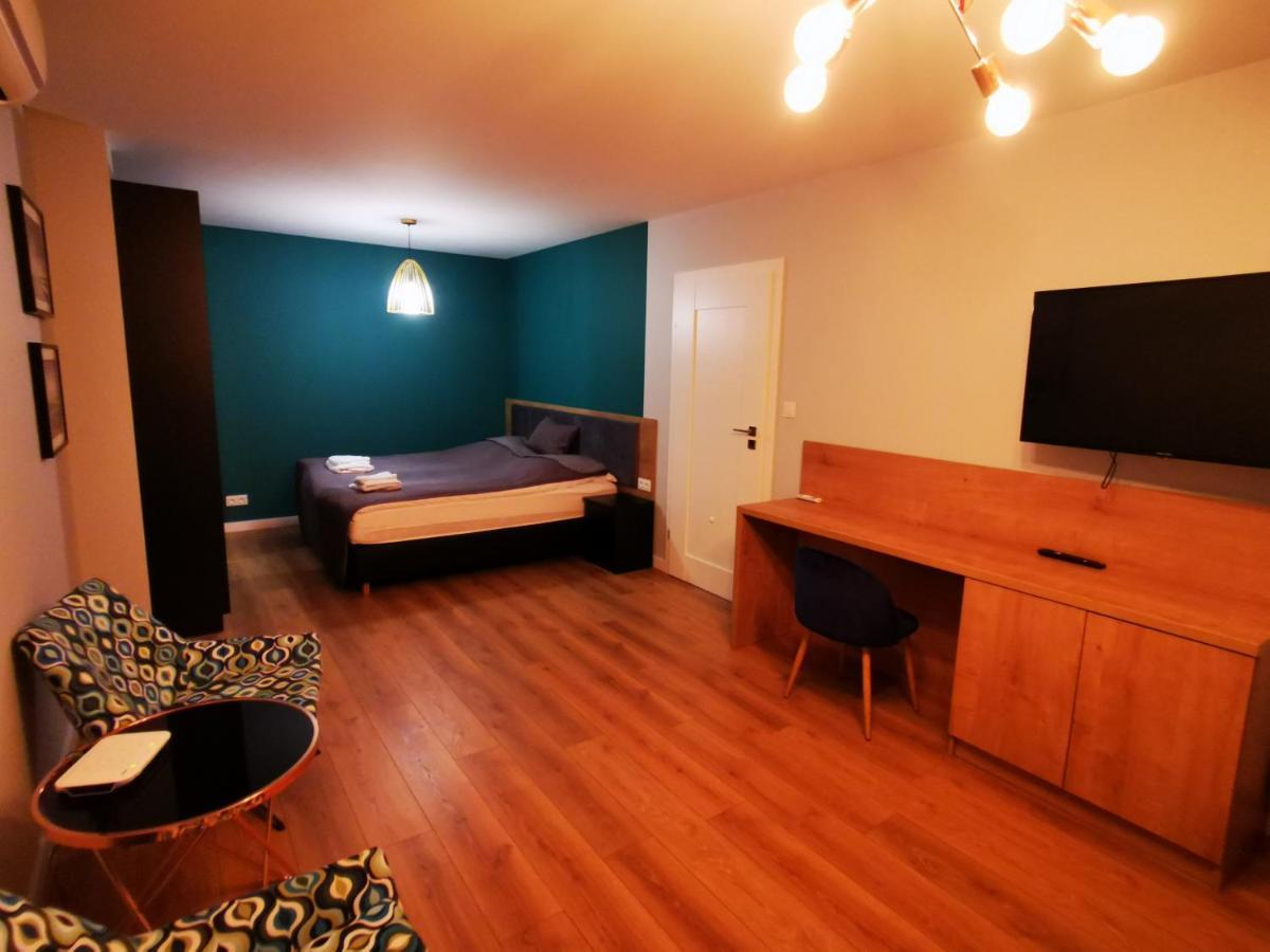 Lesny Apartament Nad Zalewem Келце Екстериор снимка