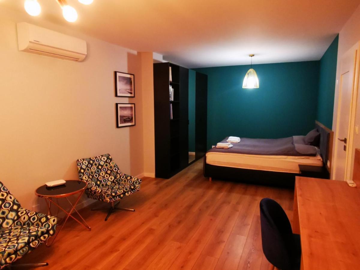 Lesny Apartament Nad Zalewem Келце Екстериор снимка